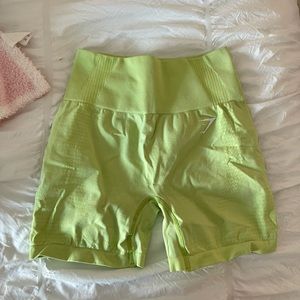 gymshark biker shorts